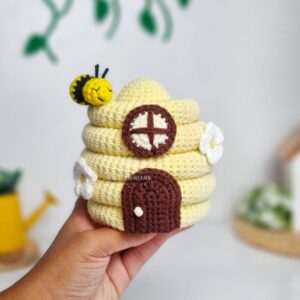 Casinha Colméia 15cm (peça pronta)