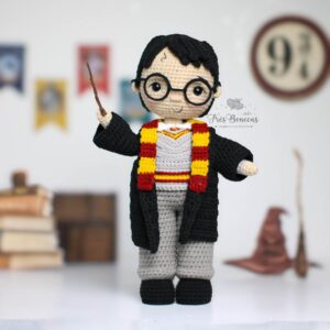 Boneco Harry Potter 32cm (peça pronta)